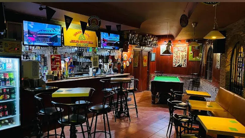Pub Branigans - Pub en Torremolinos - foto 2