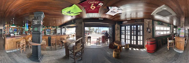 The All Blacks Irish Pub - Torremolinos