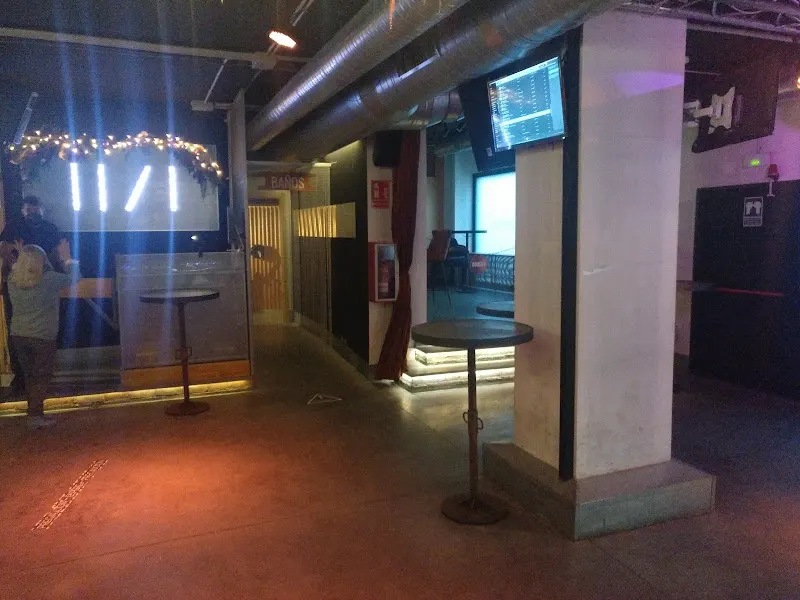 La Obra - Discoteca en Sanlúcar de Barrameda - foto 2