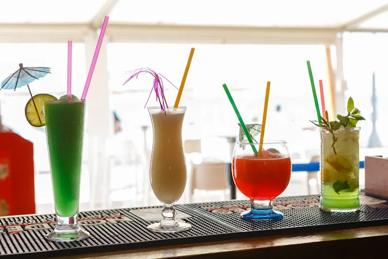 Bar La Playa Bajo de Guia