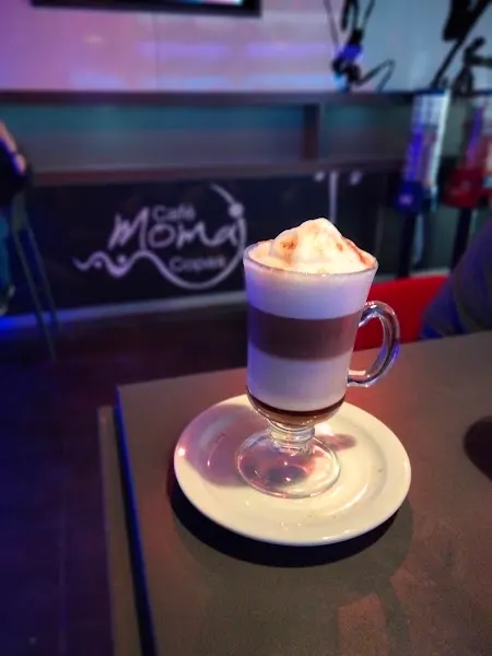 Bar MoMa copas