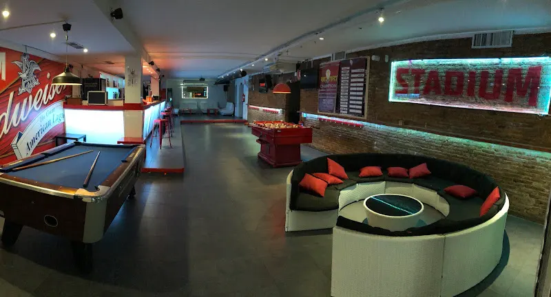 Stadium Castelldefels - Bar musical en Castelldefels - foto 2