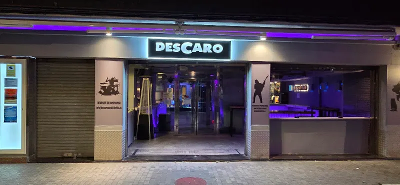 DESCARO Castelldefels - Bar musical en Castelldefels - foto 2