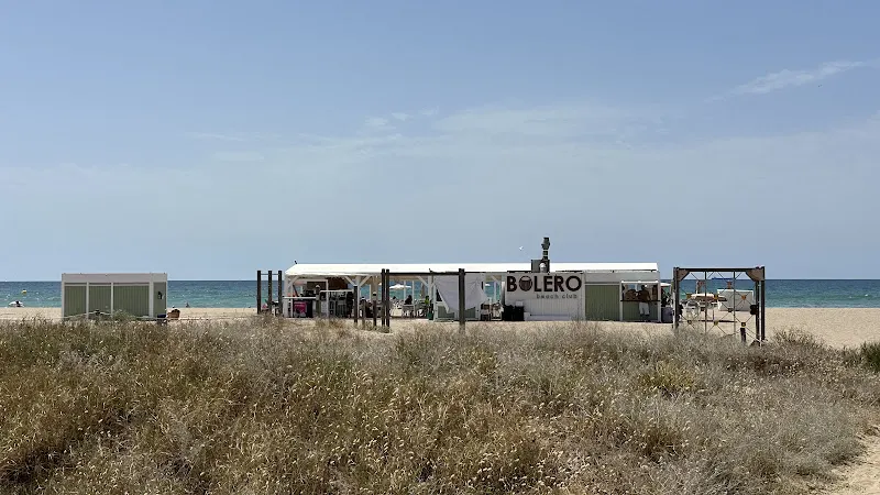 Chiringuito Bolero Beach Club - Beach club en Castelldefels - foto 2