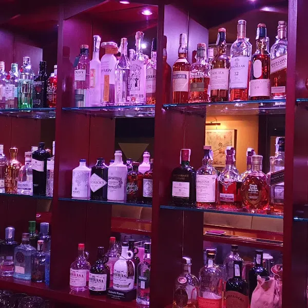 Mar Endins Cocktail Bar & Karaoke - El Prat de Llobregat