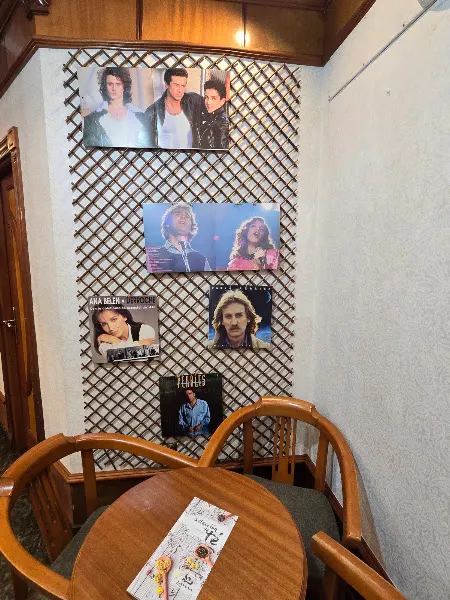 Retro Pub - Bar en Ferrol - foto 2