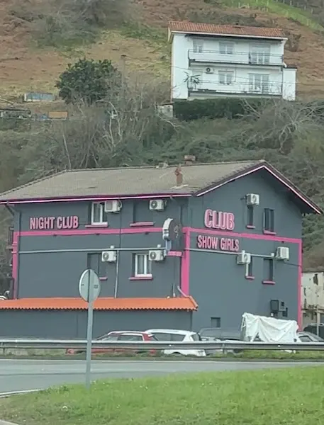 Night Club Frontera - Bar de alterne en Irún - foto 2