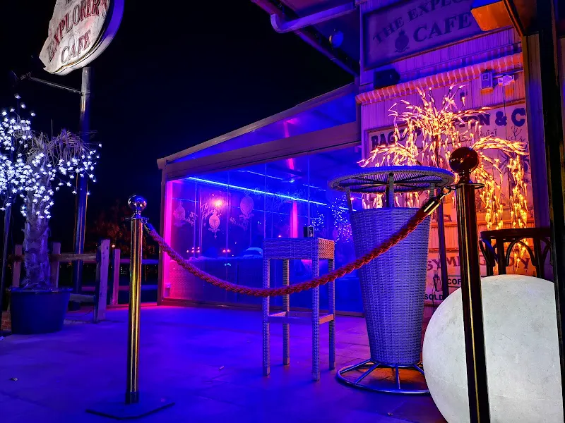 The Explorer´s Cafe - Discoteca en Collado Villalba - foto 2