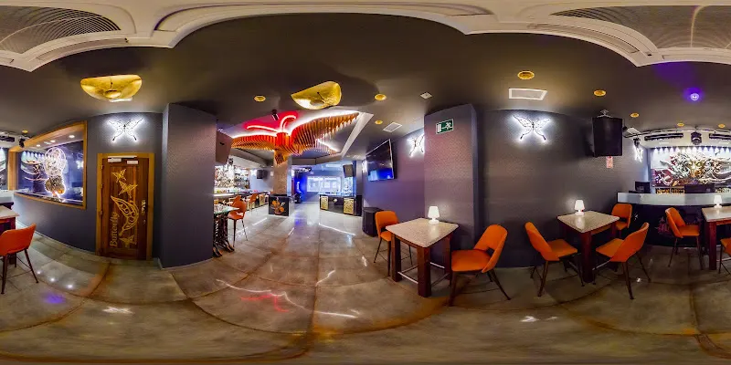 Pub butterfly - Motril