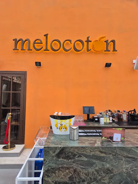 Melocotón Coctelería Aranjuez - Coctelería en Aranjuez - foto 2