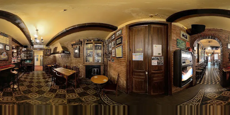 The 1916 Irish Pub