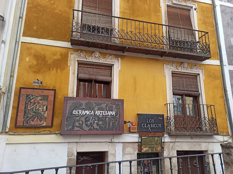 Los Clásicos Pub - Pub en Cuenca - foto 2
