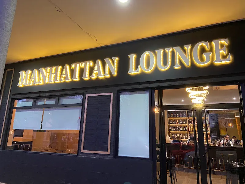 Manhattan Lounge - Pinto