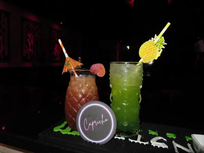 Capricho Lounge - Pinto