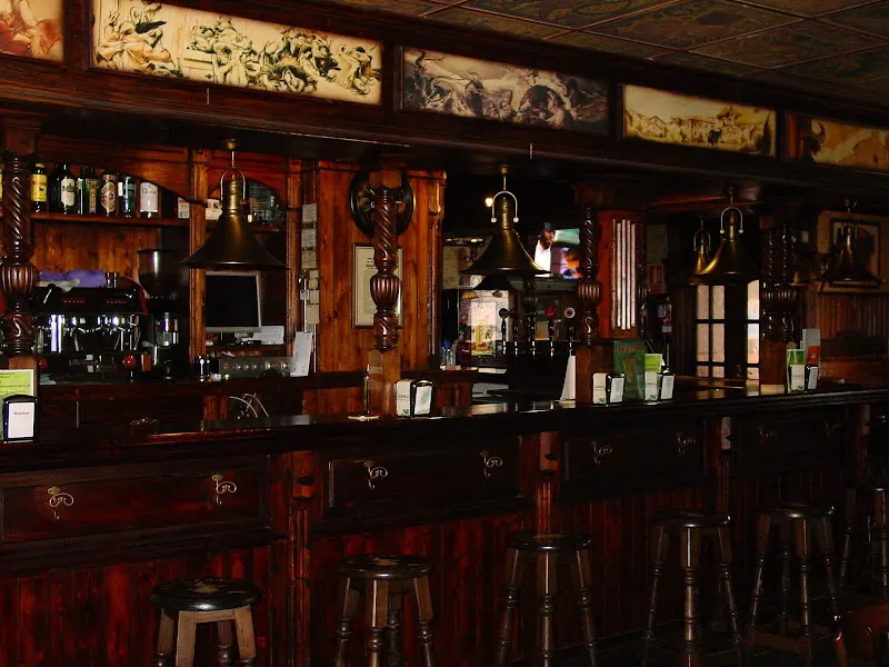 Akelarre Irish Pub - Pub irlandés en Elda - foto 3