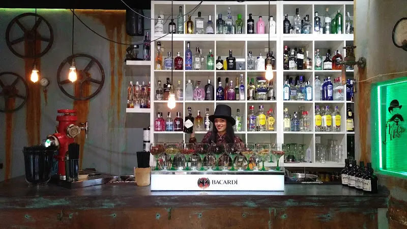 Mr Gin - Pub en Puertollano - foto 2